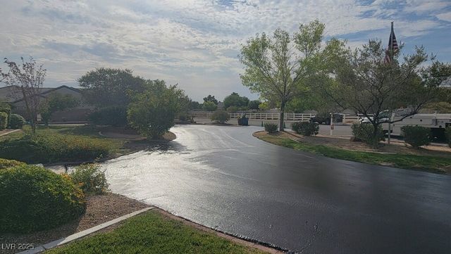 8640 Horse Drive, Las Vegas, NV 89143