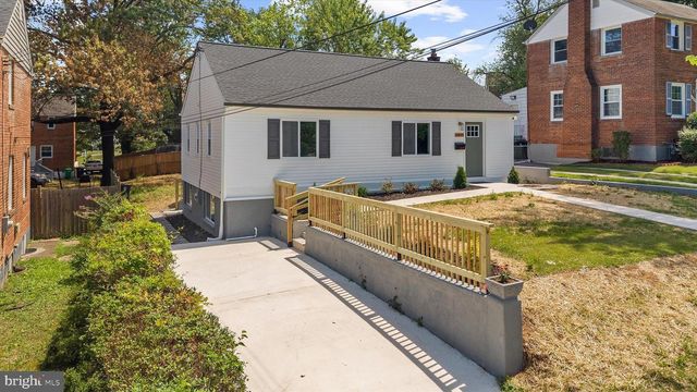 4809 70TH PL, Hyattsville, MD 20784
