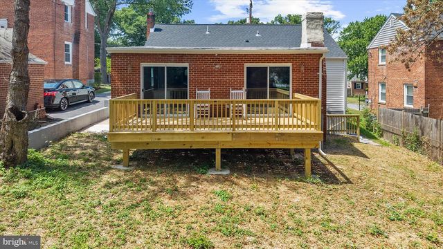 4809 70TH PL, Hyattsville, MD 20784