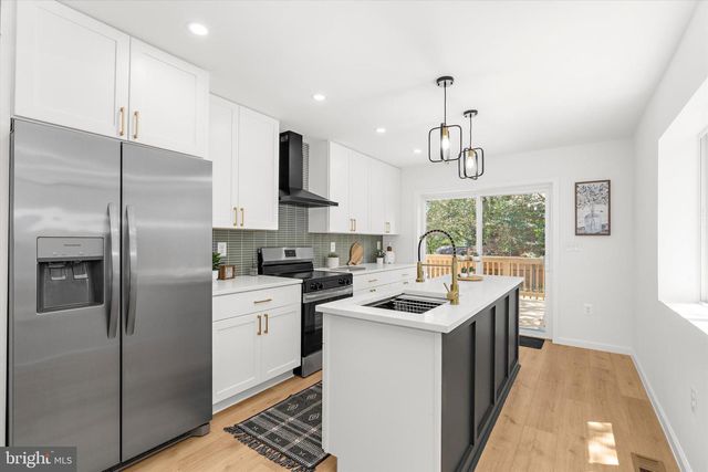 4809 70TH PL, Hyattsville, MD 20784
