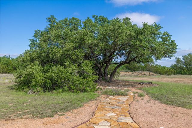 1448 County Road 121, Santa Anna, TX 76878