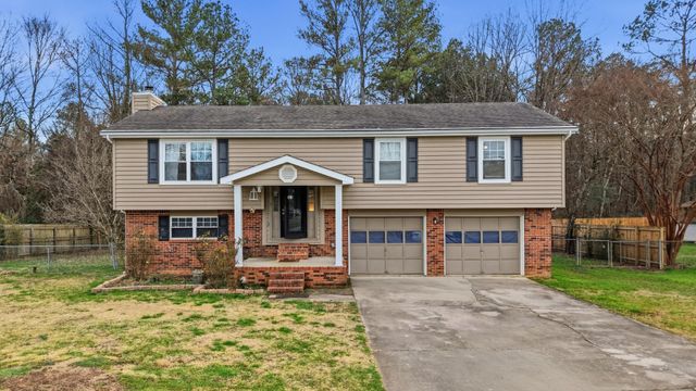 1719 Cannon Drive, Fort Oglethorpe, GA 30742
