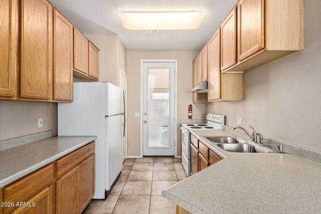 9108 E GABLE Avenue, Mesa, AZ 85209