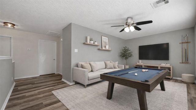 9940 Swallow Drive, Conroe, TX 77385