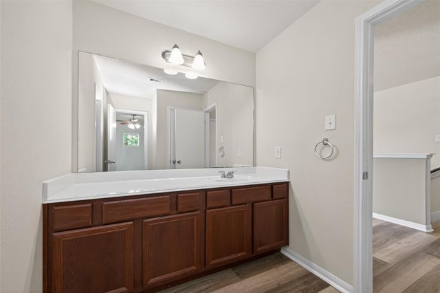 9940 Swallow Drive, Conroe, TX 77385