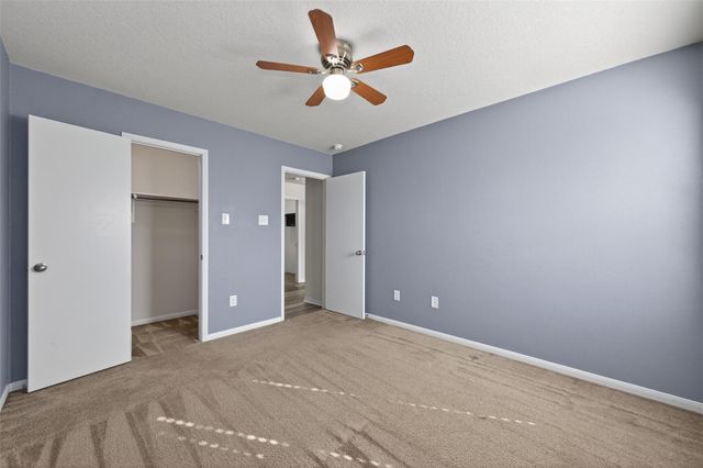 9940 Swallow Drive, Conroe, TX 77385