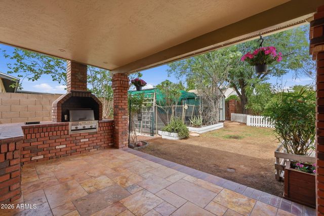 1628 W MCNAIR Street, Chandler, AZ 85224