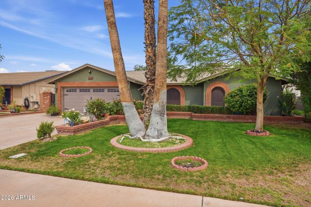 1628 W MCNAIR Street, Chandler, AZ 85224