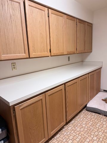 10027 E Grandview Court, Traverse City, MI 49684