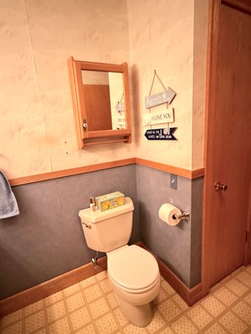 10027 E Grandview Court, Traverse City, MI 49684