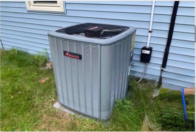 10027 E Grandview Court, Traverse City, MI 49684