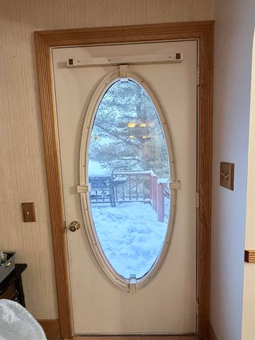 10027 E Grandview Court, Traverse City, MI 49684