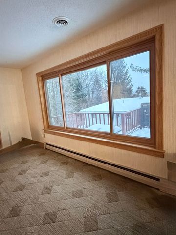 10027 E Grandview Court, Traverse City, MI 49684