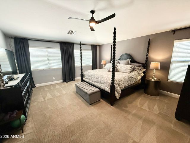 2878 S COTTONWOOD Drive, Gilbert, AZ 85295