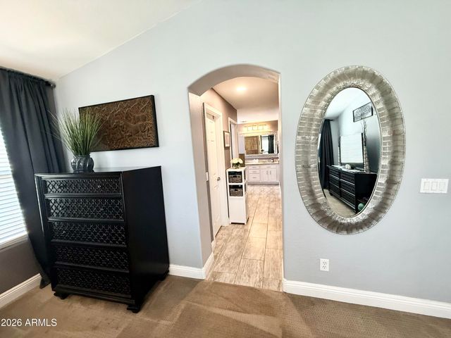 2878 S COTTONWOOD Drive, Gilbert, AZ 85295