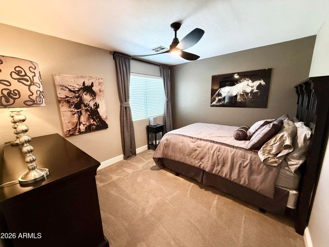 2878 S COTTONWOOD Drive, Gilbert, AZ 85295