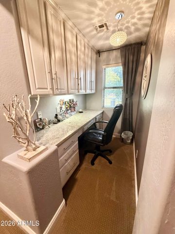 2878 S COTTONWOOD Drive, Gilbert, AZ 85295