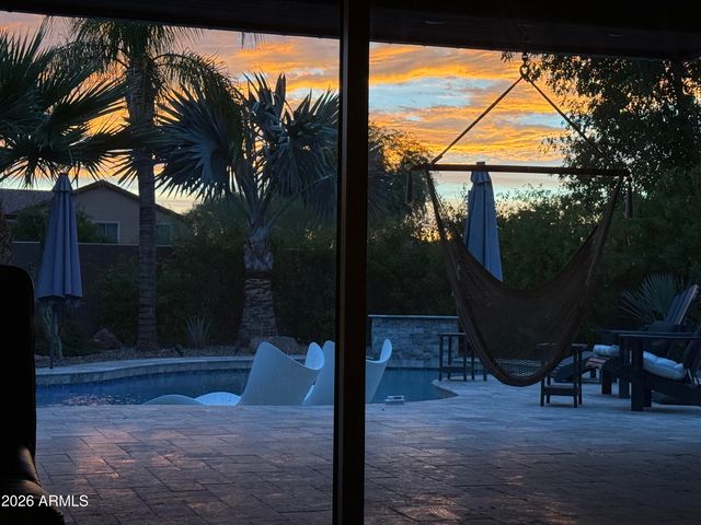 2878 S COTTONWOOD Drive, Gilbert, AZ 85295