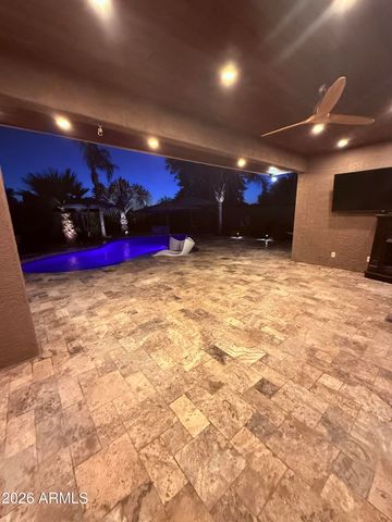 2878 S COTTONWOOD Drive, Gilbert, AZ 85295