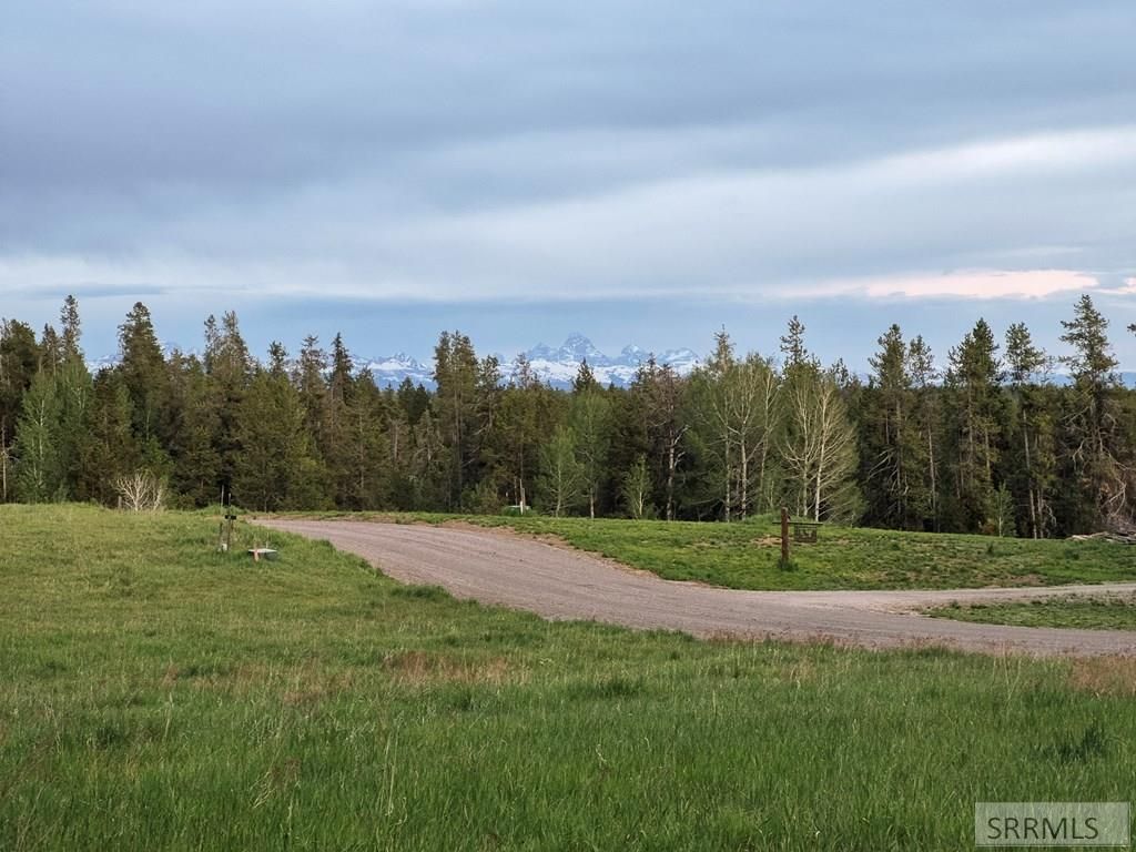 Image 2 of property listing at 4387 E Granite Ridge North, Ashton, ID 83420