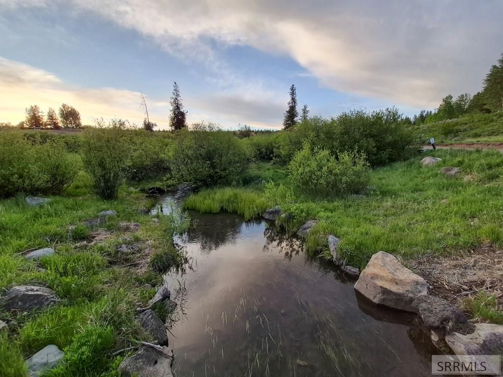 Image 34 of property listing at 4387 E Granite Ridge North, Ashton, ID 83420