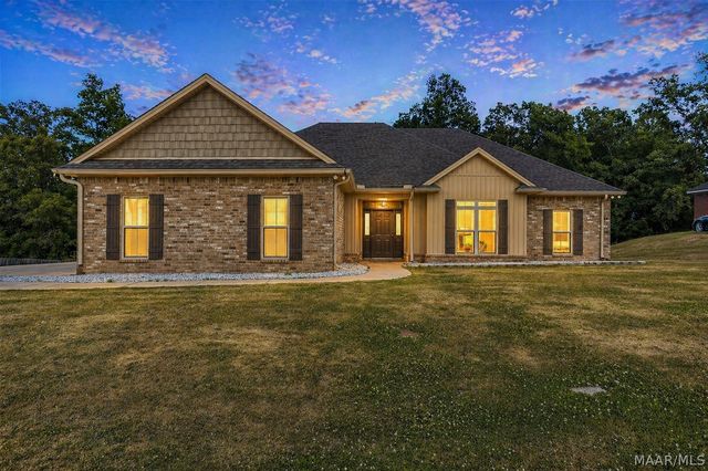 322 Sunnybrook Drive, Deatsville, AL 36022