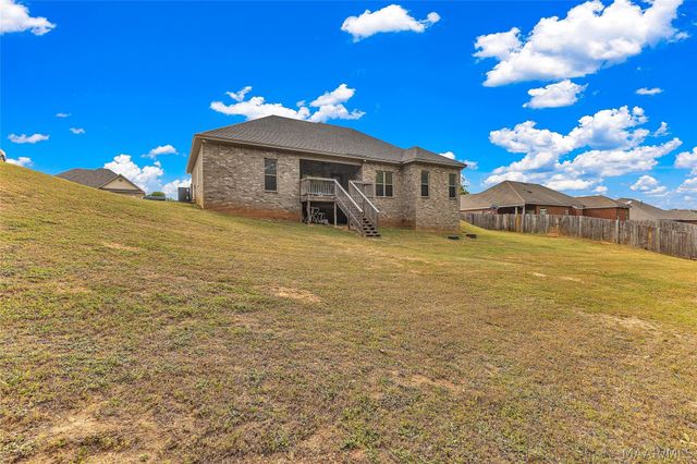 322 Sunnybrook Drive, Deatsville, AL 36022
