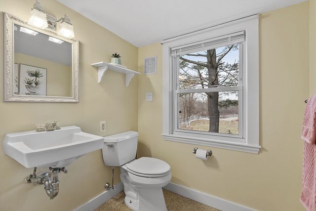 50 Spruce St 50, Acton, MA 01720