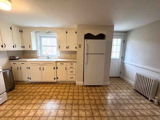 50 Spruce St 50, Acton, MA 01720