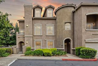 5350 Dunlay Dr #715, Sacramento, CA 95835