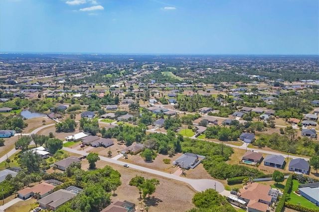 118 BOXWOOD LANE, Rotonda West, FL 33947