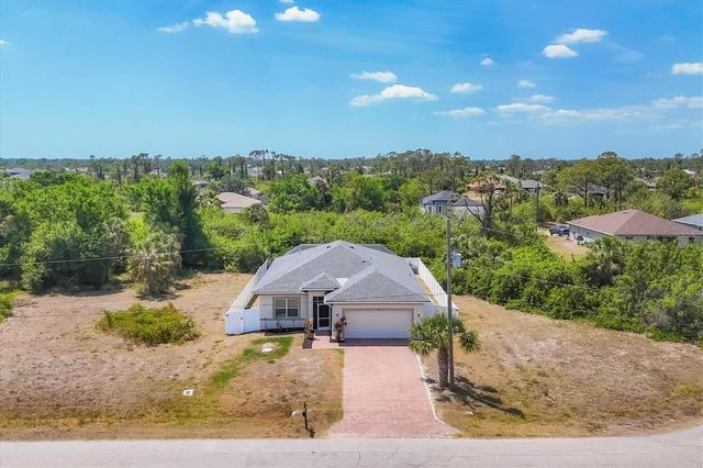 118 BOXWOOD LANE, Rotonda West, FL 33947