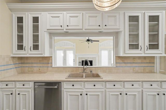 2022 Park Grand Road, Houston, TX 77062