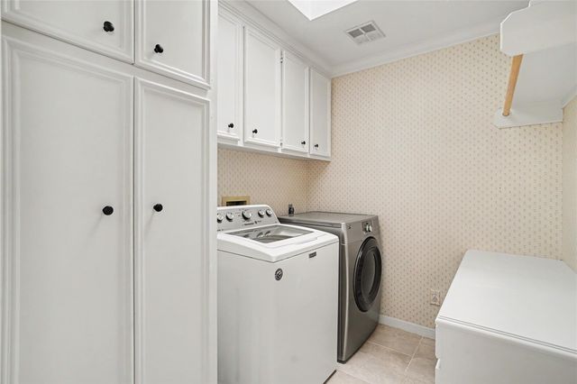 2022 Park Grand Road, Houston, TX 77062