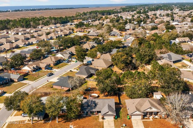 117 Brackish Place, Ocean Springs, MS 39564