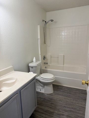 2153 Shawnee Trail, Fort Worth, TX 76247