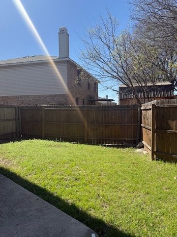 2153 Shawnee Trail, Fort Worth, TX 76247
