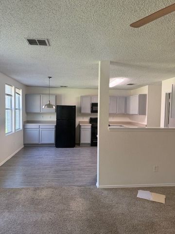 2153 Shawnee Trail, Fort Worth, TX 76247