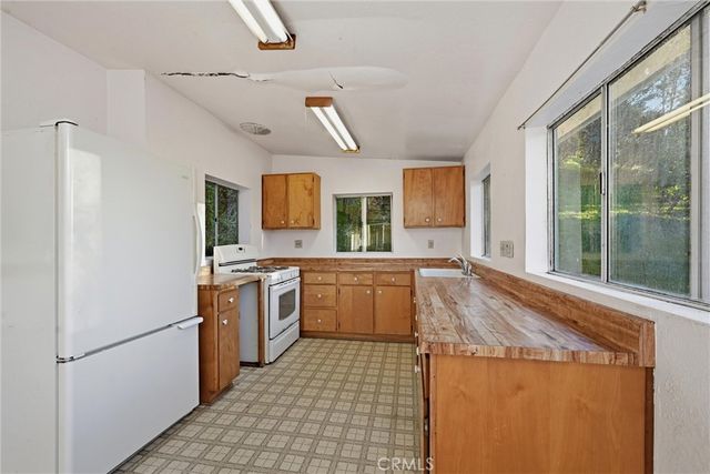 3398 Ogden Road, Lucerne, CA 95458