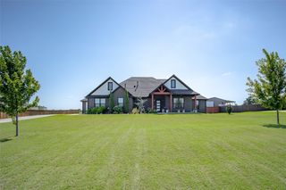 965 County Street 2983, Blanchard, OK 73010