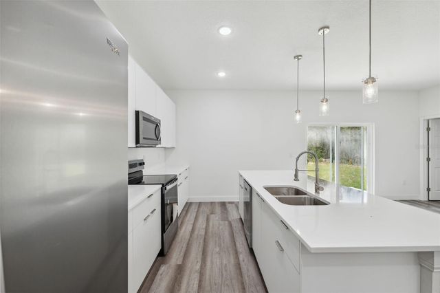 16904 SW 30TH AVENUE ROAD, Ocala, FL 34473