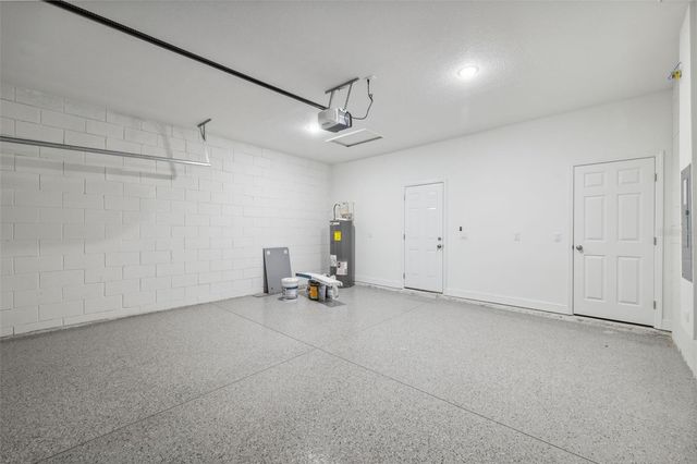 16904 SW 30TH AVENUE ROAD, Ocala, FL 34473