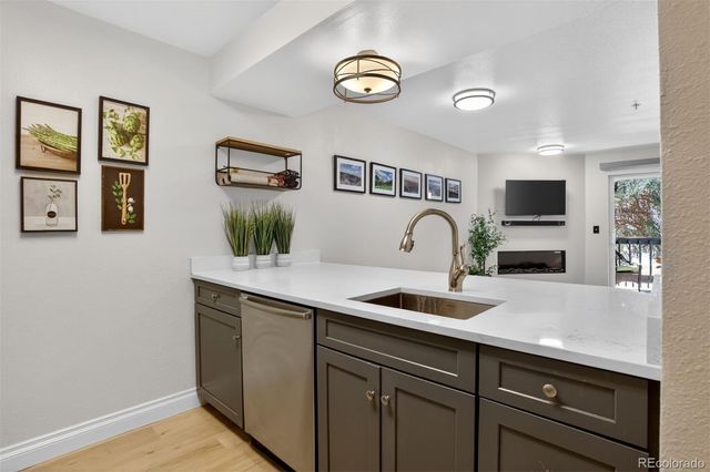 2727 Folsom Street 218, Boulder, CO 80304