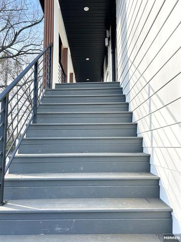 3 George Street 2 FL, Tenafly, NJ 07670