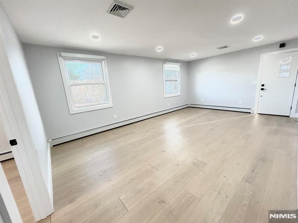 3 George Street 2 FL, Tenafly, NJ 07670