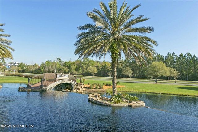 835 LAUREL VALLEY Drive, Orange Park, FL 32065