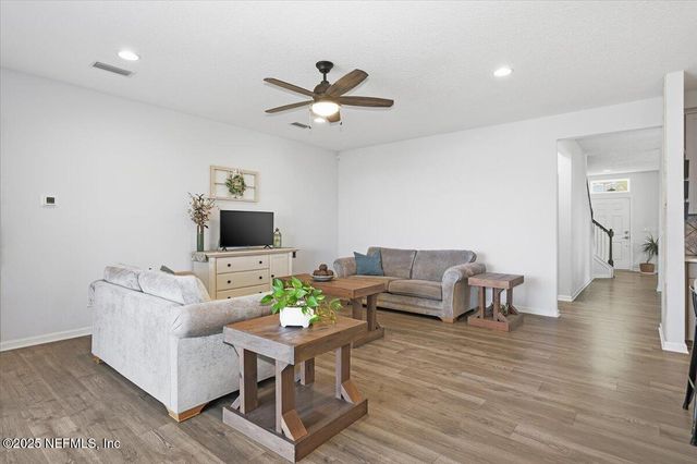 835 LAUREL VALLEY Drive, Orange Park, FL 32065