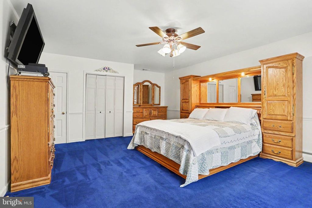 Image 7 of property listing at 9737 HIGH ROCK RD, Airville, PA 17302