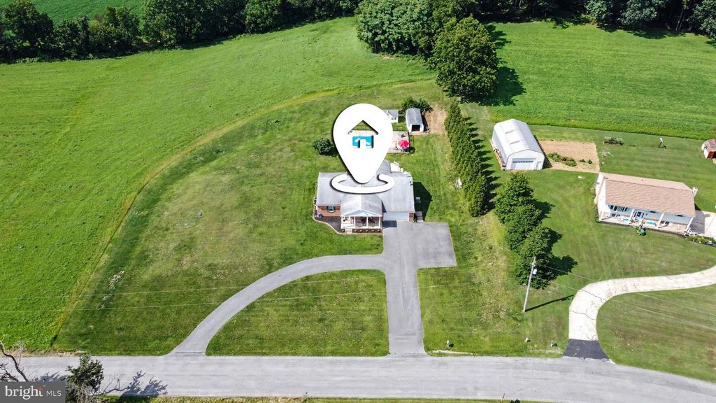 Image 37 of property listing at 9737 HIGH ROCK RD, Airville, PA 17302