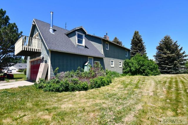 2950 N Ammon Road, Idaho Falls, ID 83401